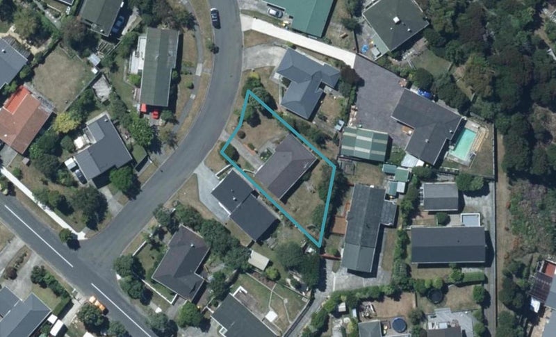 6 The Quarterdeck, Whitby, Porirua - Carousel 1
