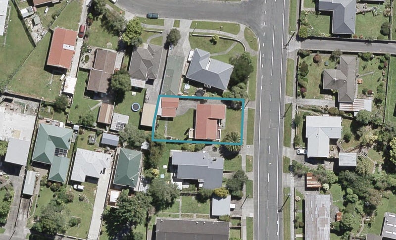 170 George Street, Stokes Valley, Lower Hutt - Carousel 1