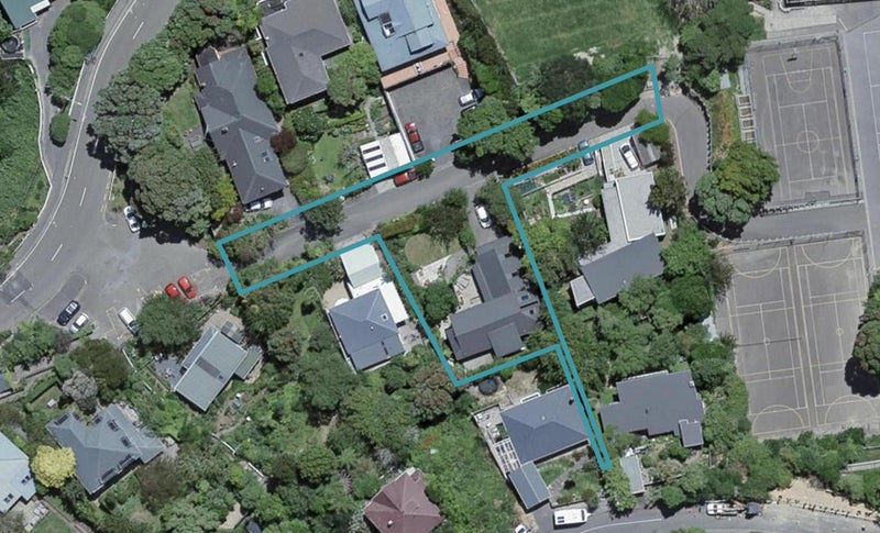 4 Purakau Avenue, Wadestown, Wellington - Carousel 1