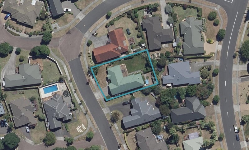 7 Fendalton Drive, Rototuna, Hamilton - Carousel 1
