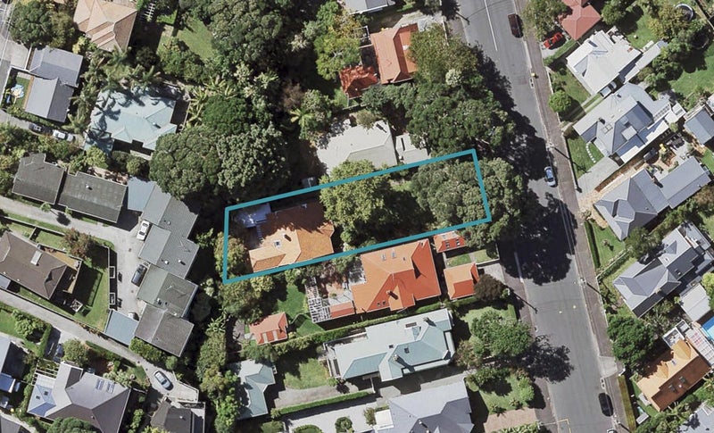 47 Tainui Road, Devonport, Auckland - Carousel 1