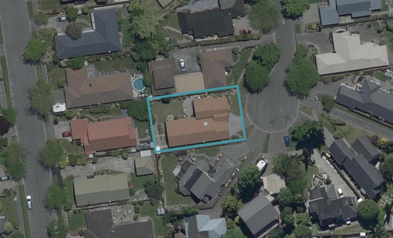 20 Brockhall Lane, Avonhead, Christchurch - Carousel 1