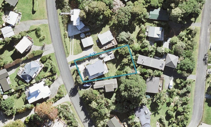 6 Whitmore Road, Tāwharanui Peninsula, Matakana - Carousel 1