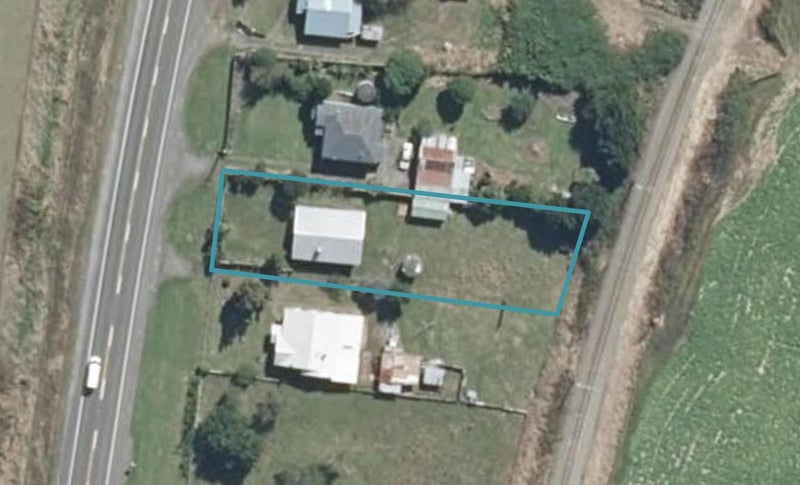 2782 State Highway 1, Hunterville - Carousel 1