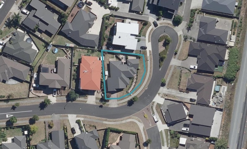 7 Alford Place, Huntington, Hamilton - Carousel 1