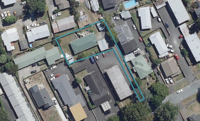 11A Stanley Street, Claudelands, Hamilton - Carousel 1