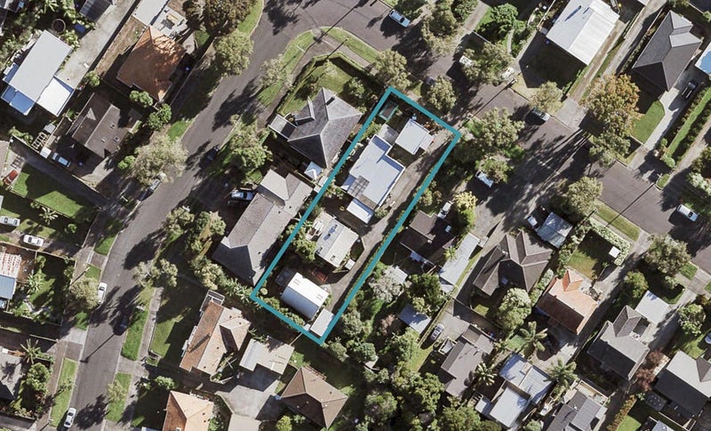 1/28 Fir Street, Waterview, Auckland - Carousel 1