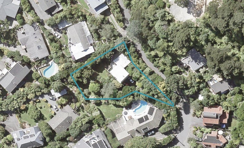 48 Walter Road, Lowry Bay, Lower Hutt - Carousel 1