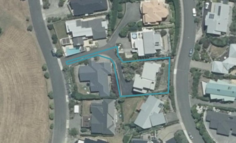 14 Zeehaen Place, Britannia Heights, Nelson - Carousel 1