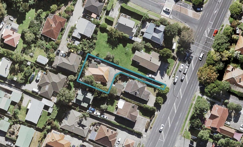 22A Rata Street, New Lynn, Auckland - Carousel 1