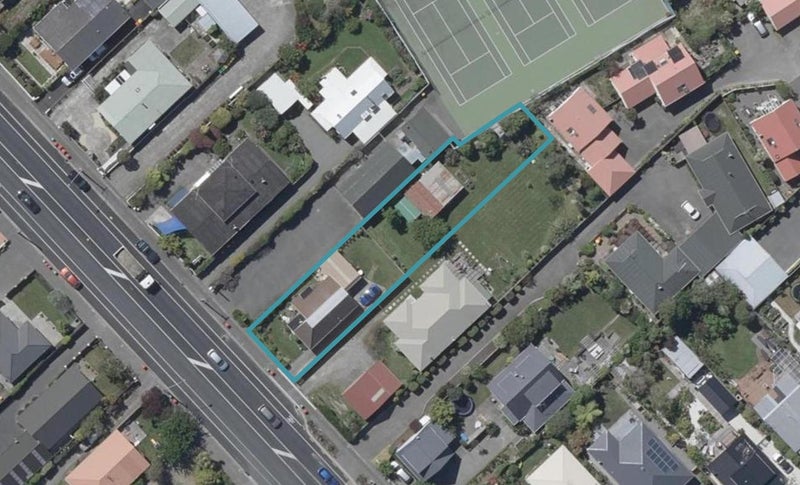 77 Main Road, Redcliffs, Christchurch - Carousel 1