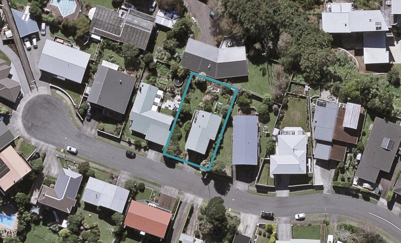 14 Longview Drive, Merrilands, New Plymouth - Carousel 1
