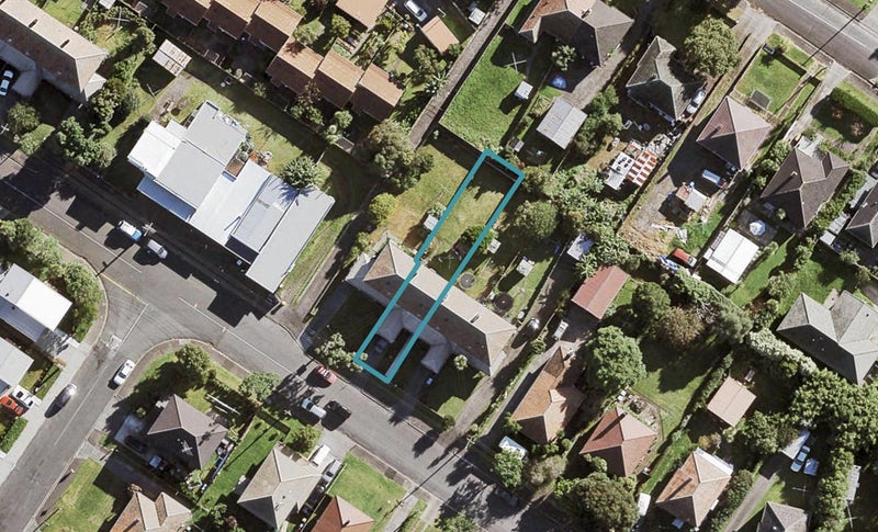 21 Daventry Street, Waterview, Auckland - Carousel 1