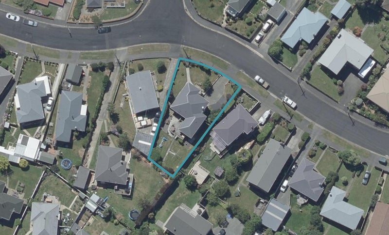 48 Gilkison Street, Halfway Bush, Dunedin - Carousel 1