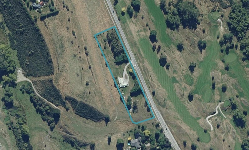 132 Centennial Avenue, Queenstown - Carousel 1