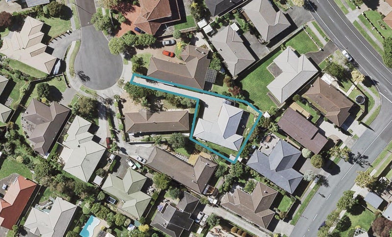10 Valnera Close, Northpark, Auckland - Carousel 1