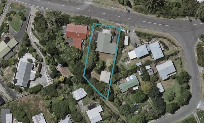50 Makora Road, Otaihanga, Paraparaumu - Carousel 1