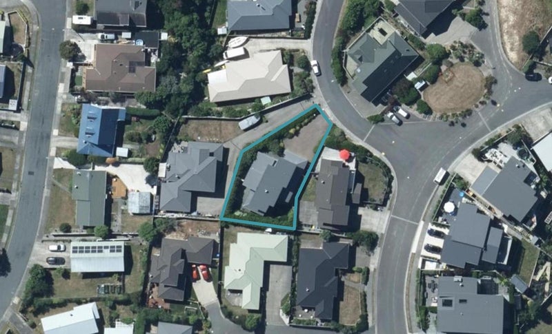 43 St Ives Drive, Camborne, Porirua - Carousel 1