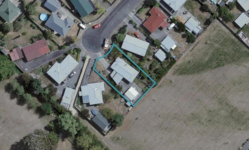 11 Okato Place, Kuripuni, Masterton - Carousel 1