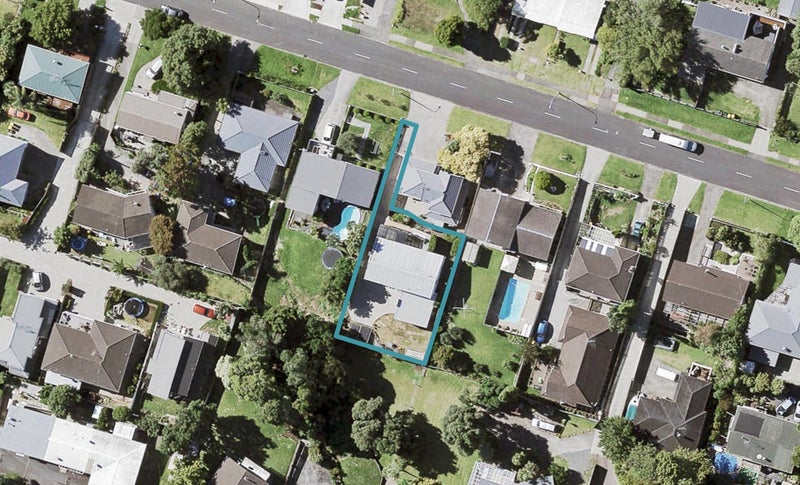24 Gibraltar Street, Howick, Auckland - Carousel 1