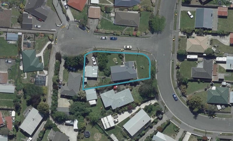 16 Wingate Street, Redwood, Christchurch - Carousel 1