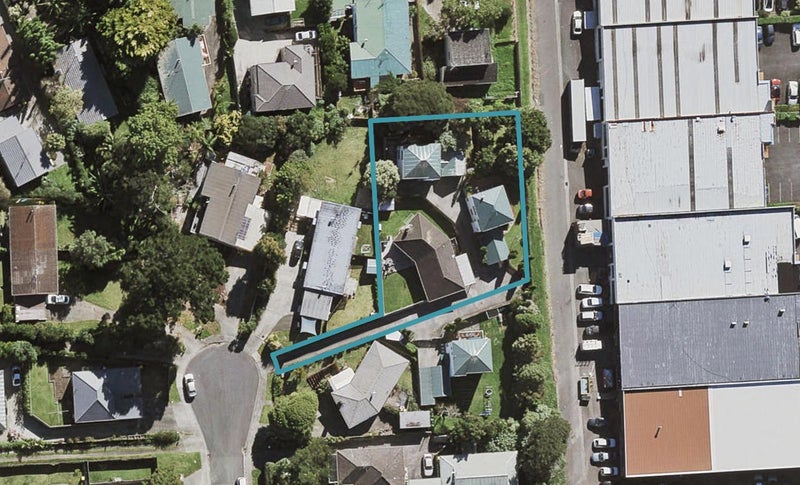 1/27 Ludlow Terrace, Tōtara Vale, Auckland - Carousel 1