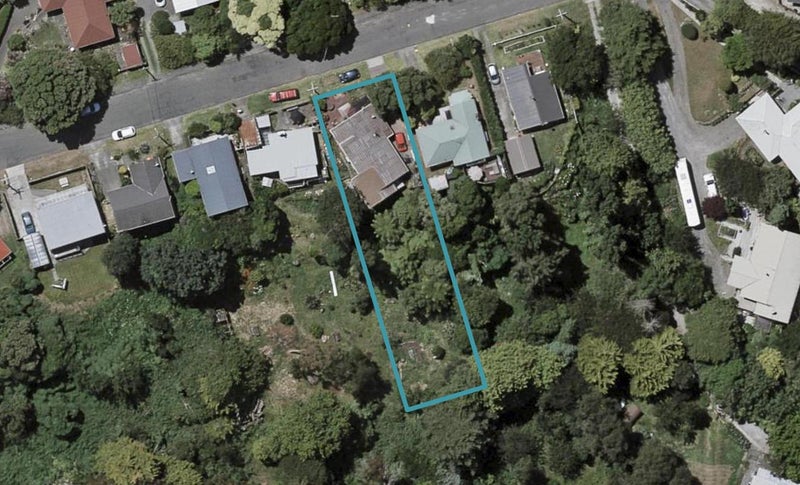 30 Gavin Road, Raumati Beach, Paraparaumu - Carousel 1