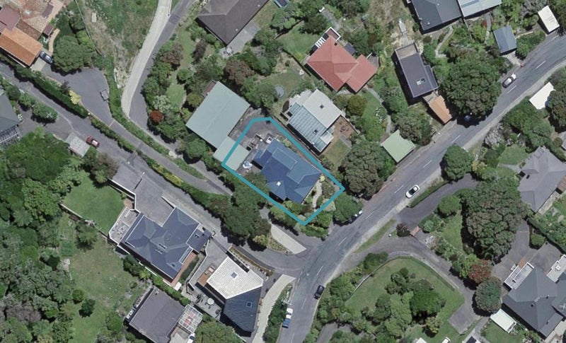 22 Trelissick Crescent, Ngaio, Wellington - Carousel 1