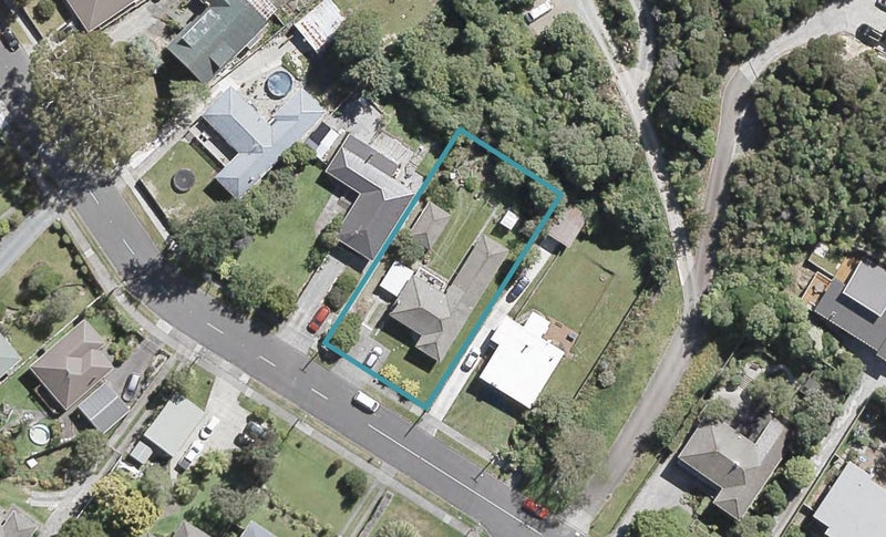 75 Horoeka Street, Stokes Valley, Lower Hutt - Carousel 1