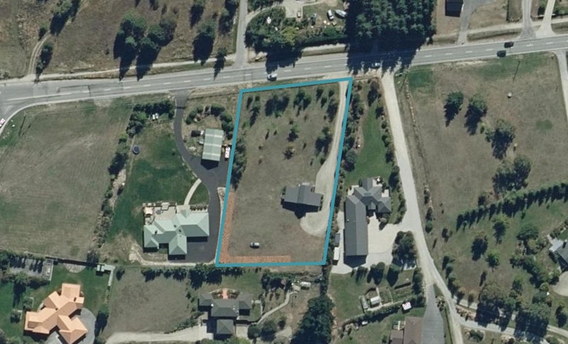 411 Aubrey Road, Wānaka - Carousel 1