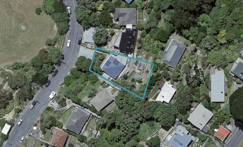28 Elphinstone Avenue, Strathmore Park, Wellington - Carousel 1
