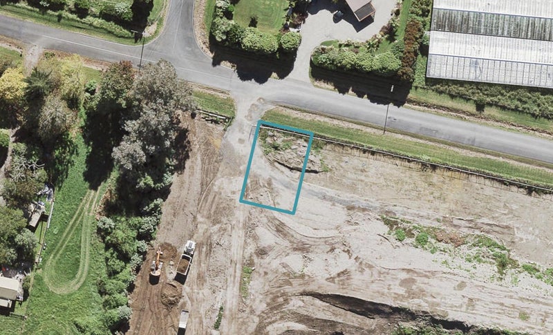 12/8 Dale Road, Whenuapai, Auckland - Carousel 1