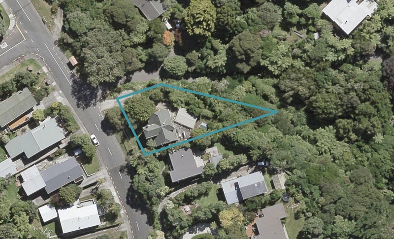 66 Park Road, Belmont, Lower Hutt - Carousel 1