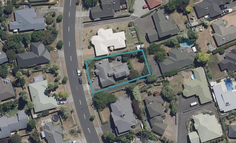 20 Caversham Drive, Rototuna, Hamilton - Carousel 1