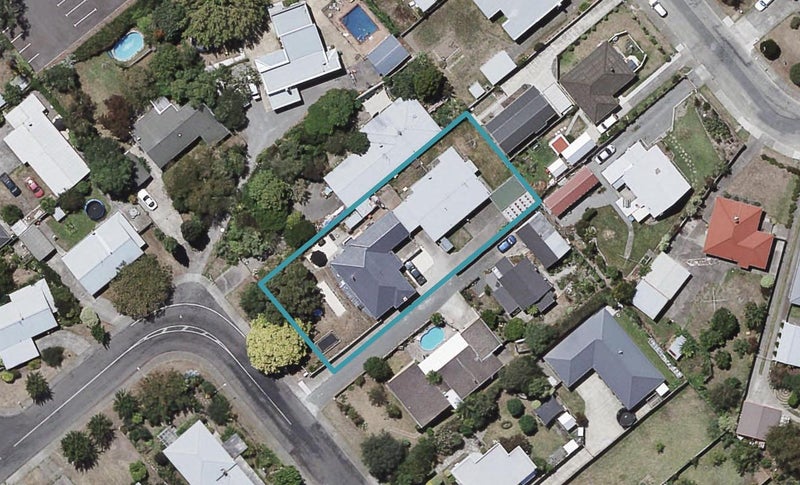 2/1015 Lane Street, Mahora, Hastings - Carousel 1