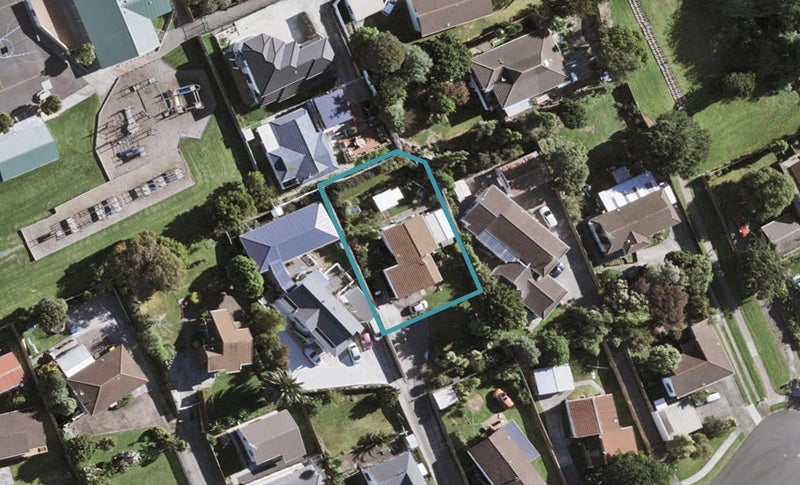 34 Aronia Way, Goodwood Heights, Auckland - Carousel 1