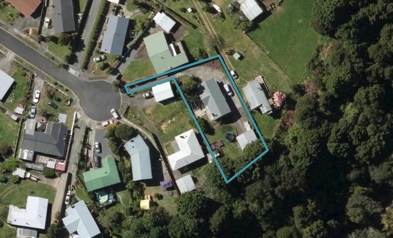 13 Jeeves Place, Tikipunga, Whangarei - Carousel 1