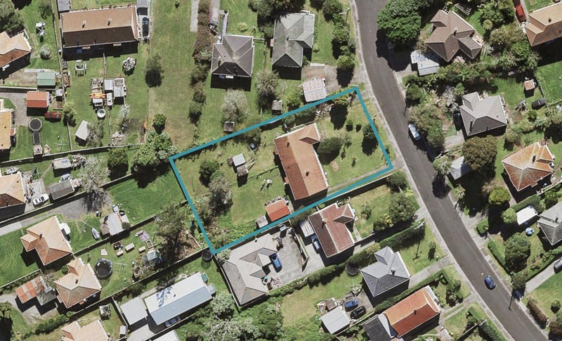 16 Skeates Avenue, Wesley, Auckland - Carousel 1