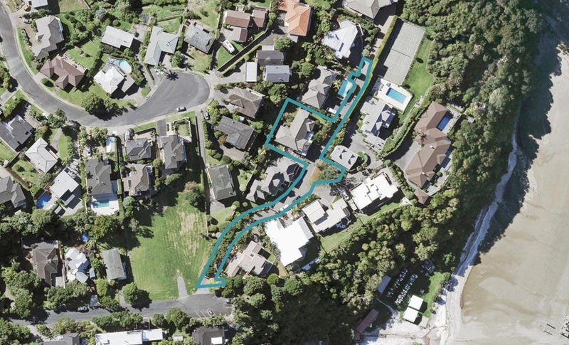 206 Sandspit Road, Shelly Park, Auckland - Carousel 1