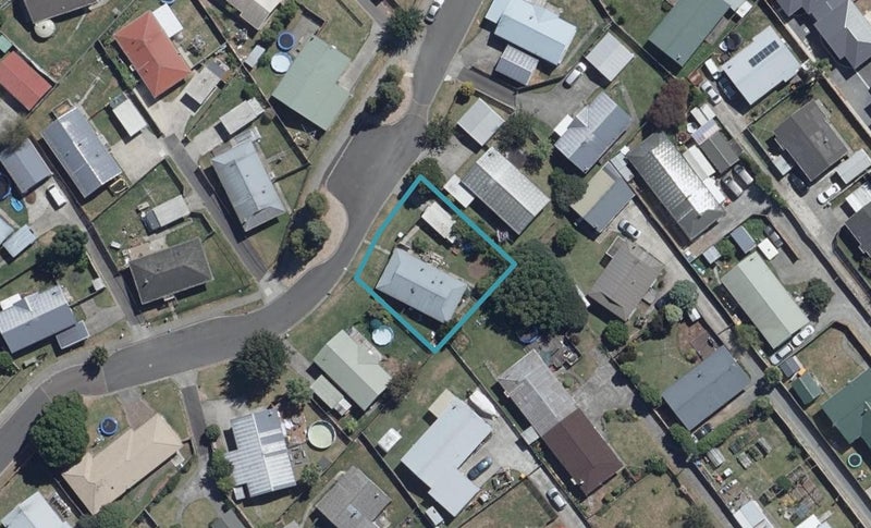 12 Penney Green, Nawton, Hamilton - Carousel 1