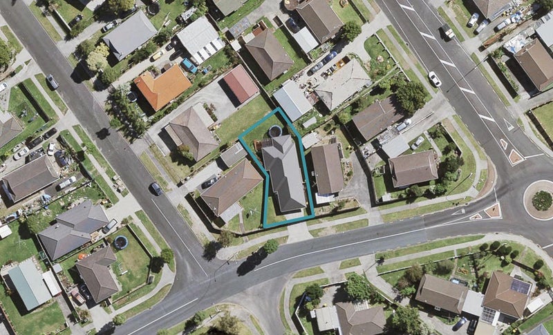 70 Luanda Drive, Ranui, Auckland - Carousel 1