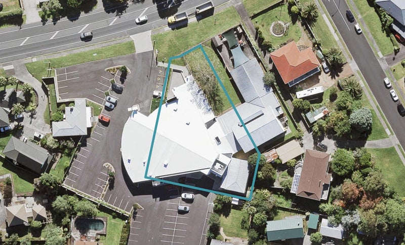 4/71 Hobsonville Road, West Harbour, Auckland - Carousel 1