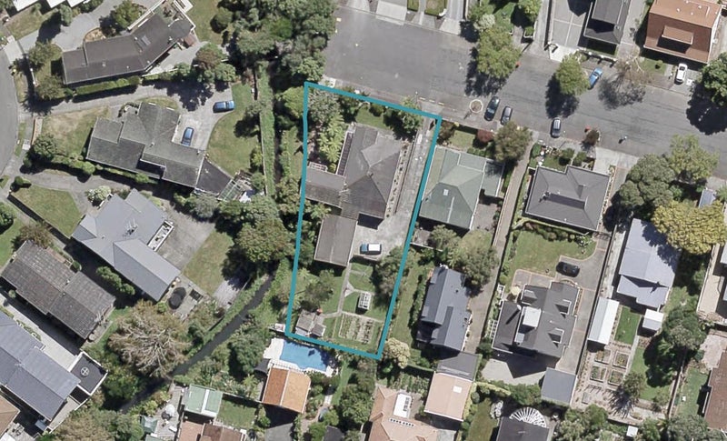 2 Nikau Grove, Woburn, Lower Hutt - Carousel 1