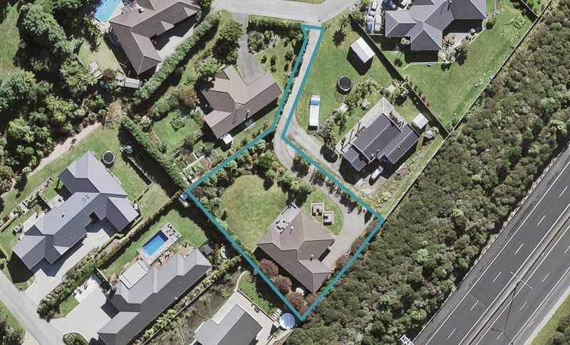 3D Olwyn Place, Greenhithe, Auckland - Carousel 1