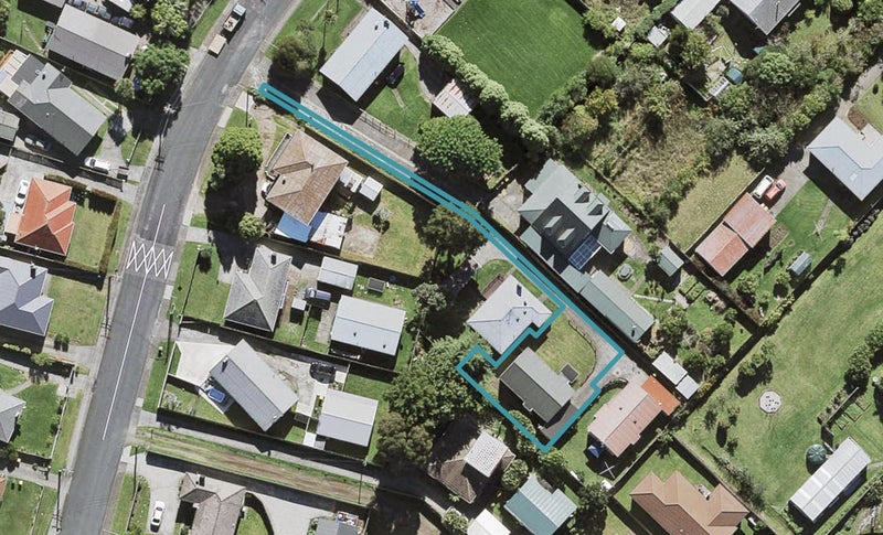 22B Barrys Road, Glendene, Auckland - Carousel 1