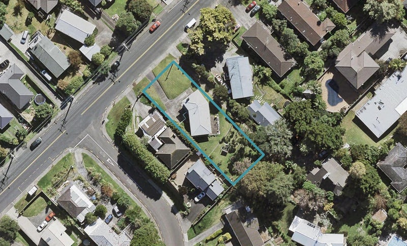 87 Archers Road, Hillcrest, Auckland - Carousel 1