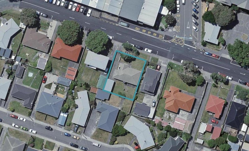30 Camperdown Road, Miramar, Wellington - Carousel 1