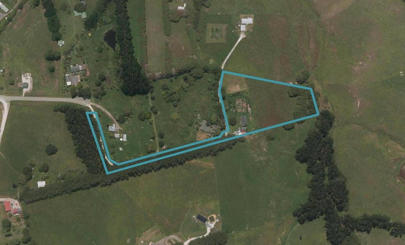 19 Dolly Lane, Kaiwaka - Carousel 1