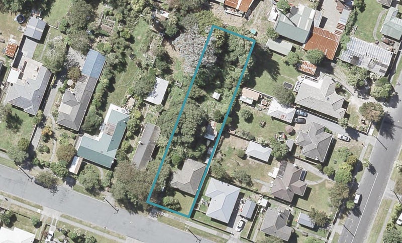 22 Faulke Avenue, Wainuiomata, Lower Hutt - Carousel 1