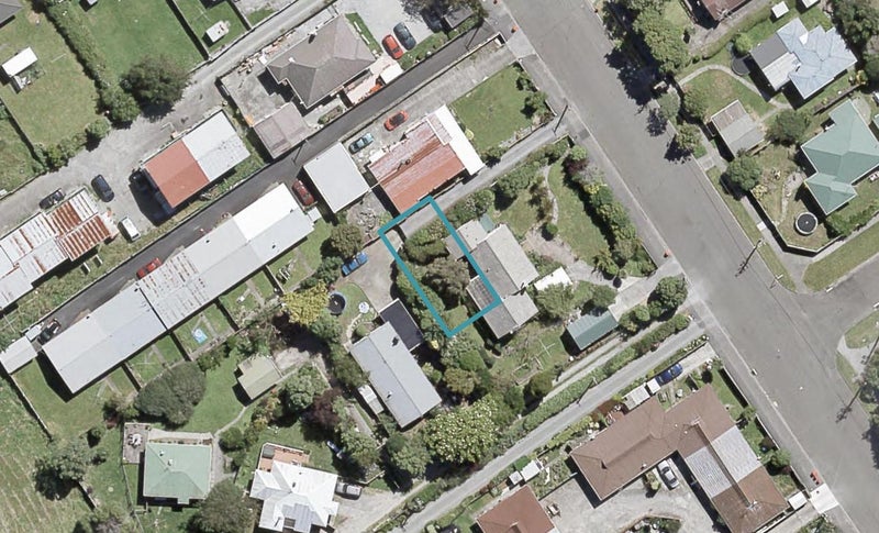 4 Oliver Place, Trentham, Upper Hutt - Carousel 1